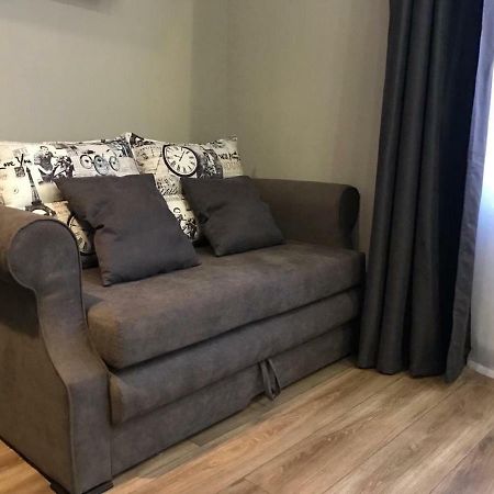 New Appartment-Studio Іn The Center Of إلفيف المظهر الخارجي الصورة