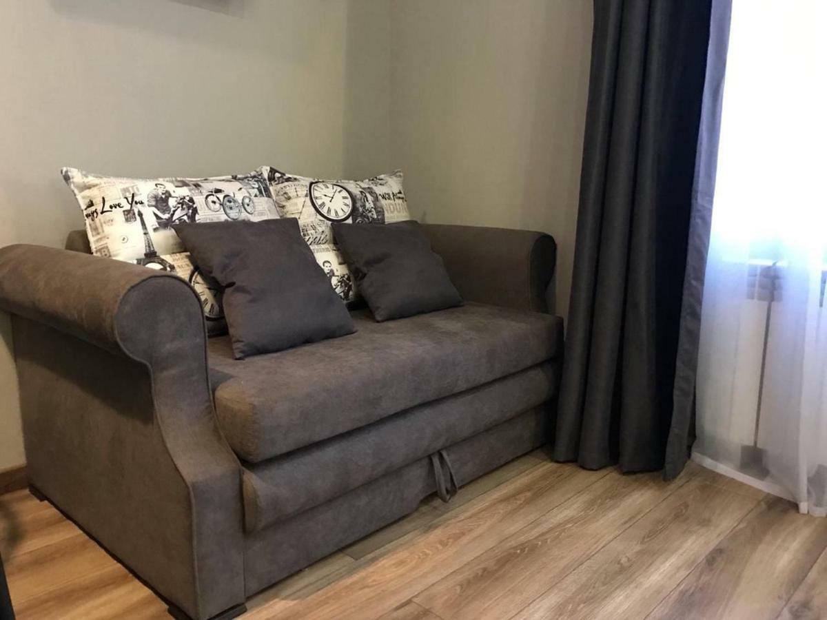 New Appartment-Studio Іn The Center Of إلفيف المظهر الخارجي الصورة
